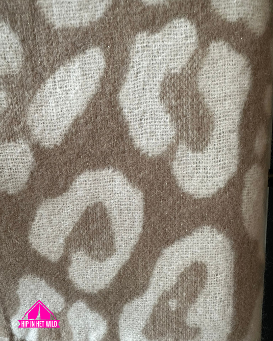 Beige panter sjaal
