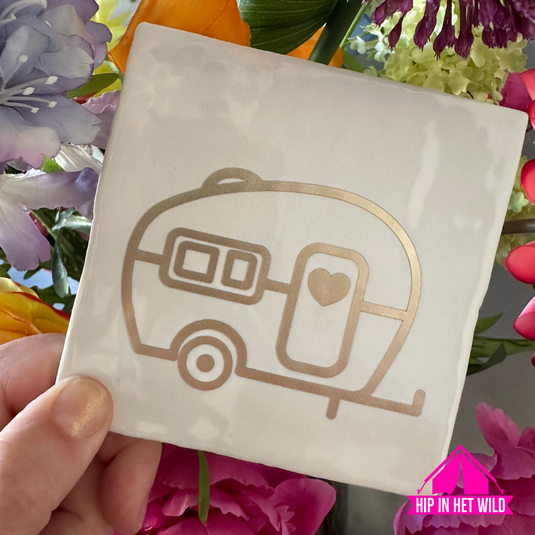 Tegeltje caravan in offwhite- roze goud