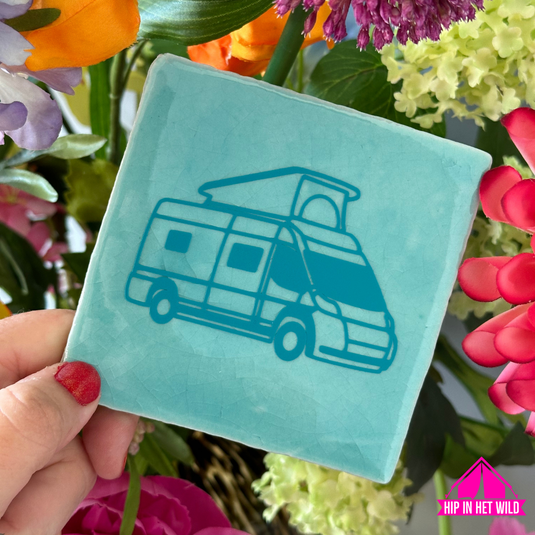 Tegeltje Ocean Blue met turquoise camper