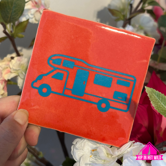 Tegeltje camper alkoof in rood met turquoise
