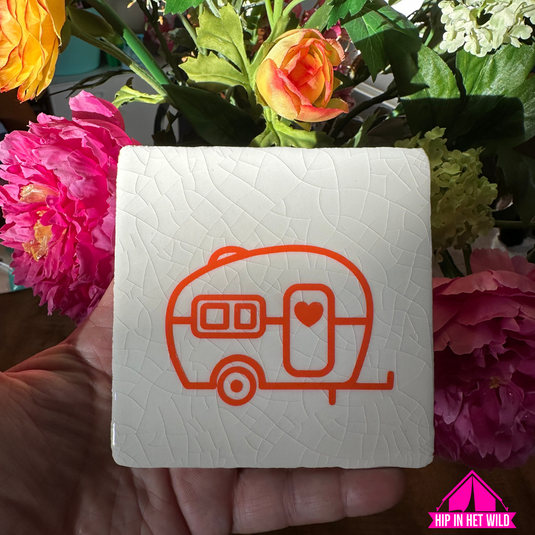 Tegeltje Caravan offwhite-oranje