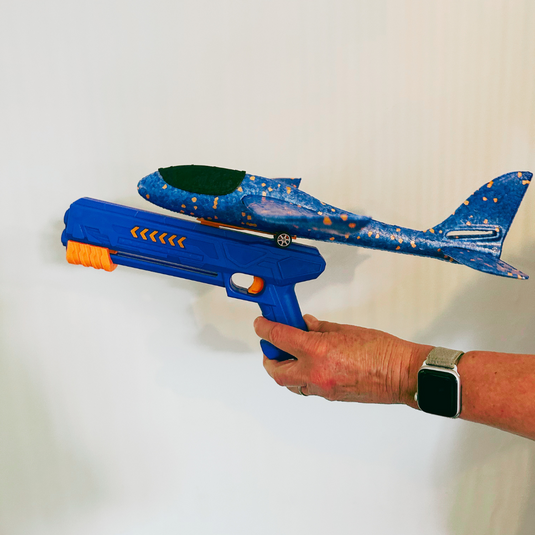 Air foam vliegtuig met afschietpistool