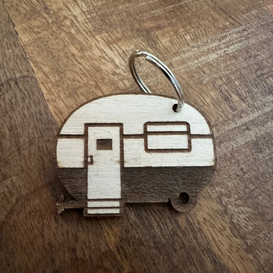 Houten Sleutelhangers in diverse type caravans, campers of vouwwagen
