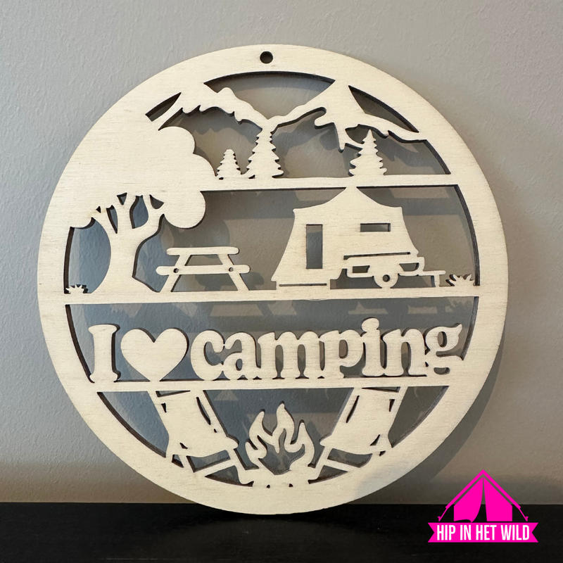 Afbeelding laden in Galerijviewer, Houten camping cirkels met tekst en diverse afbeeldingen
