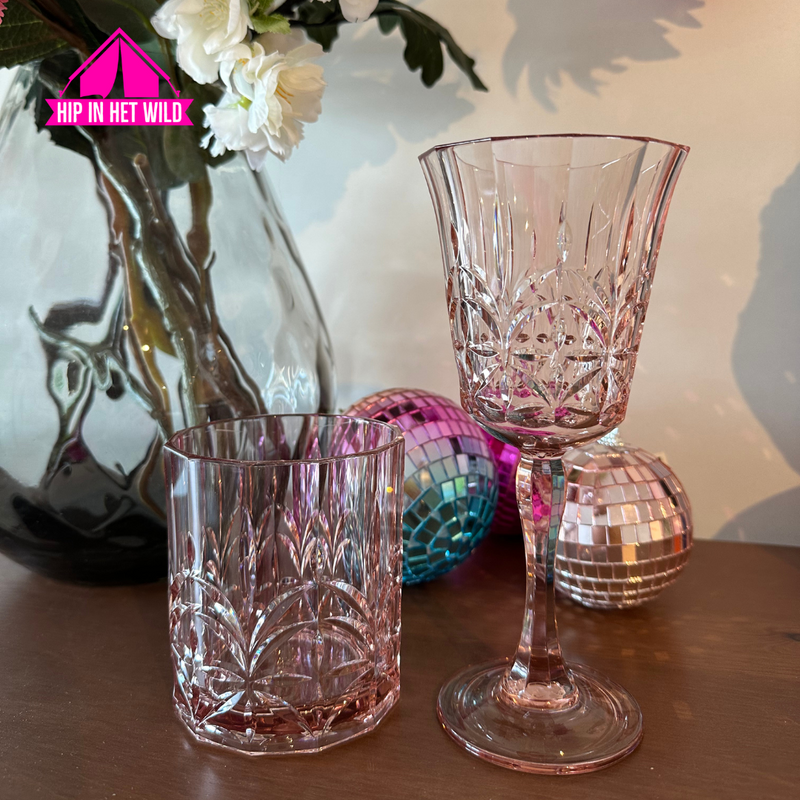 Afbeelding laden in Galerijviewer, Clyde lichtroze cocktail- drinkglas en wijnglas
