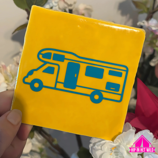 Tegeltje camper alkoof in geel met turquoise