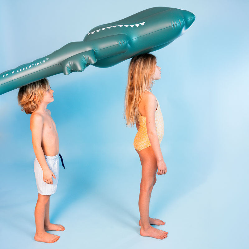 Afbeelding laden in Galerijviewer, Opblaasbare Krokodil luchtbed - Groen
