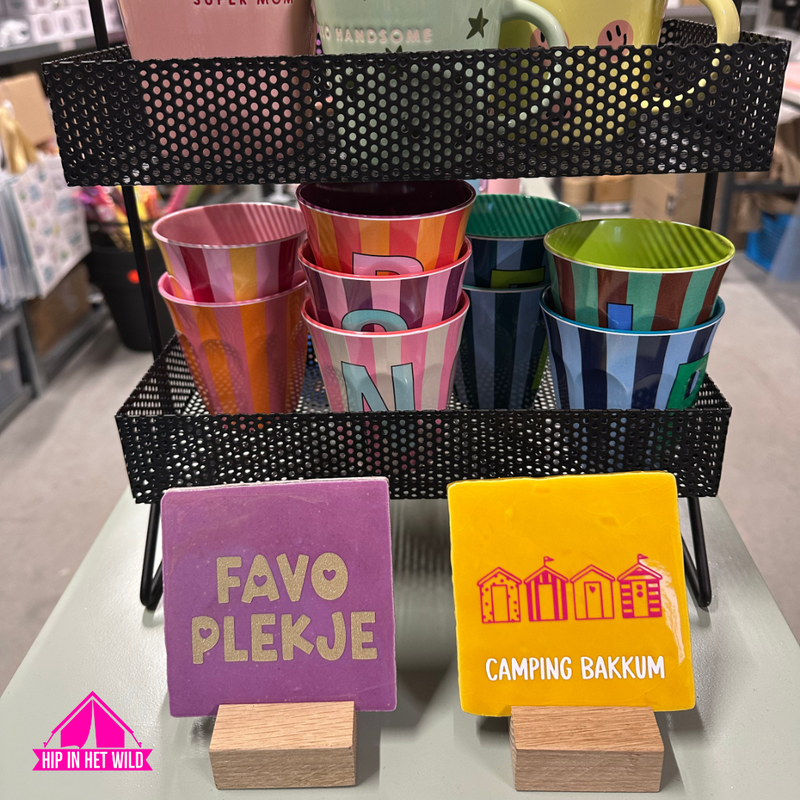 Afbeelding laden in Galerijviewer, Tegeltje paars met rosé gouden ´favo plekje´
