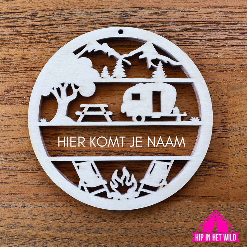Afbeelding laden in Galerijviewer, Houten naamcirkels 15cm in caravan, camper, tent, bus hefdak of campervan
