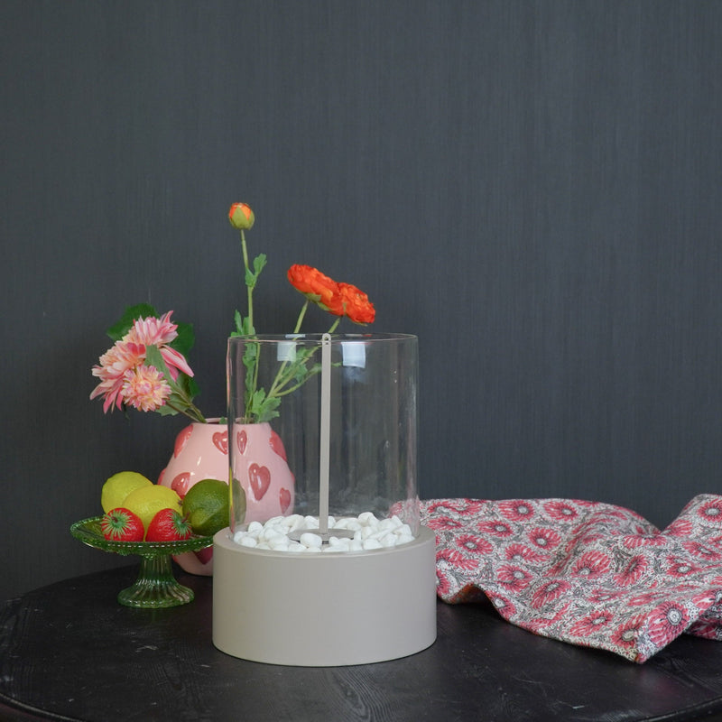 Afbeelding laden in Galerijviewer, Tafelhaard - Rond – Taupe – Binnen &amp; Buiten – 28 cm
