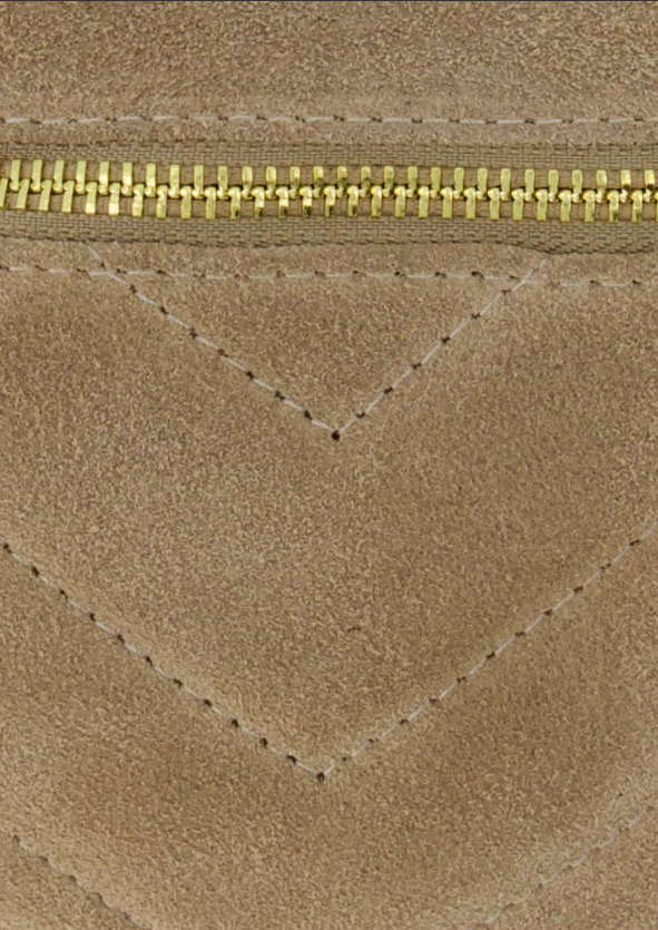 Afbeelding laden in Galerijviewer, Suede heuptas in zand
