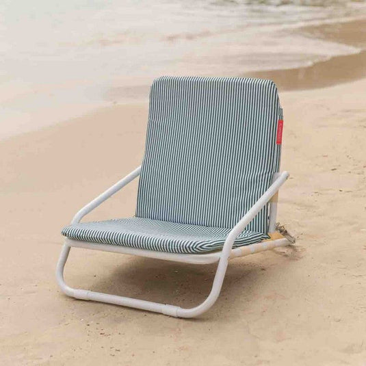 Groen gestreepte strandstoel