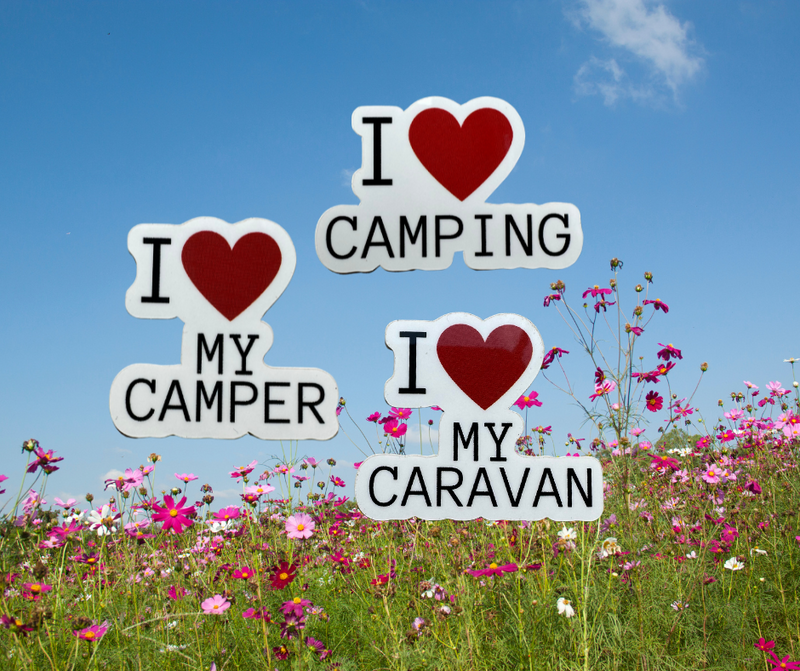 Afbeelding laden in Galerijviewer, De &quot;i love&quot; caravan, camper en camping stickers
