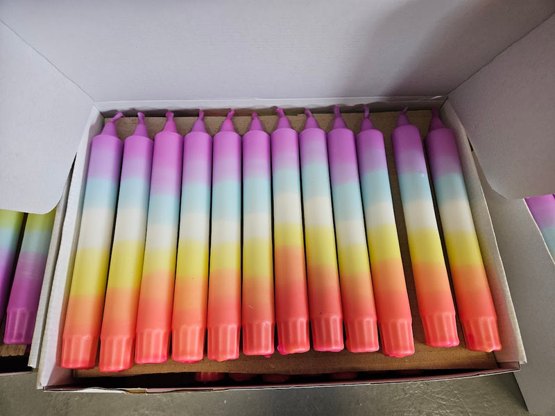 Afbeelding laden in Galerijviewer, Dippy - Rainbow Kaarsen
