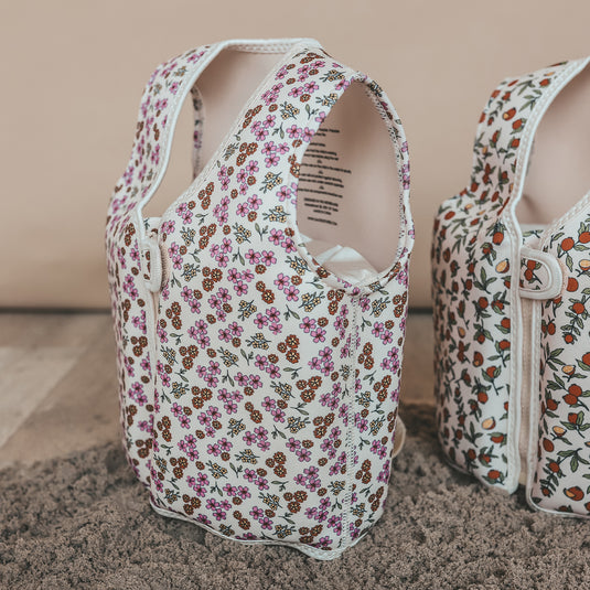 Sparkly Flowers | Floating Vest Salted Stories 2026