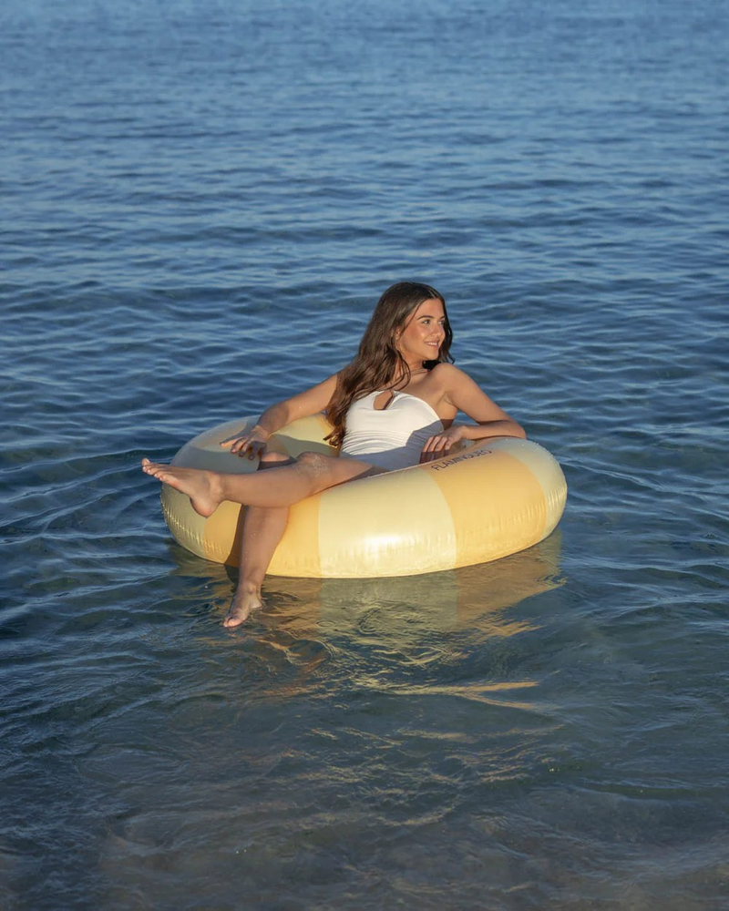 Afbeelding laden in Galerijviewer, Grote opblaasbare zwemband - donut - 110cm
