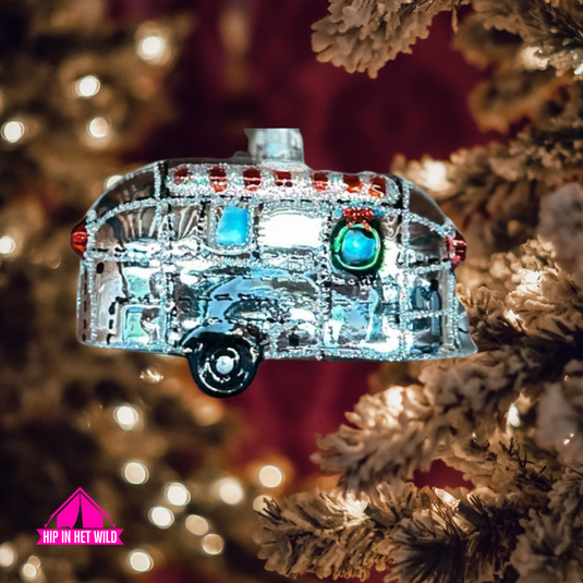 Zilveren caravan kerstornament glas