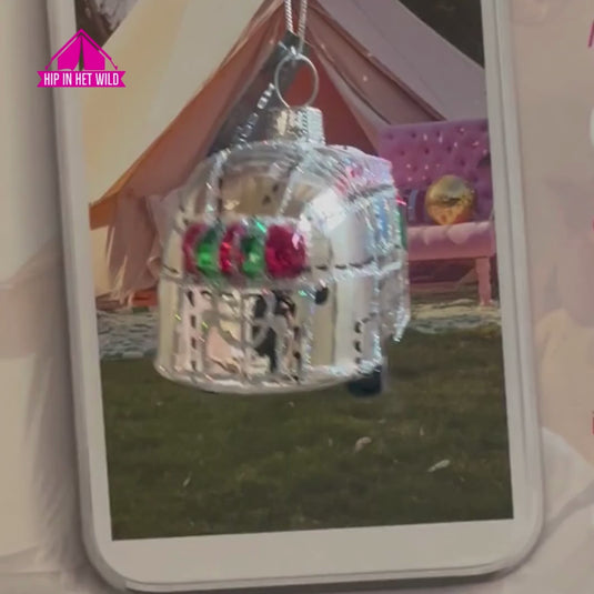 Zilveren caravan kerstornament glas